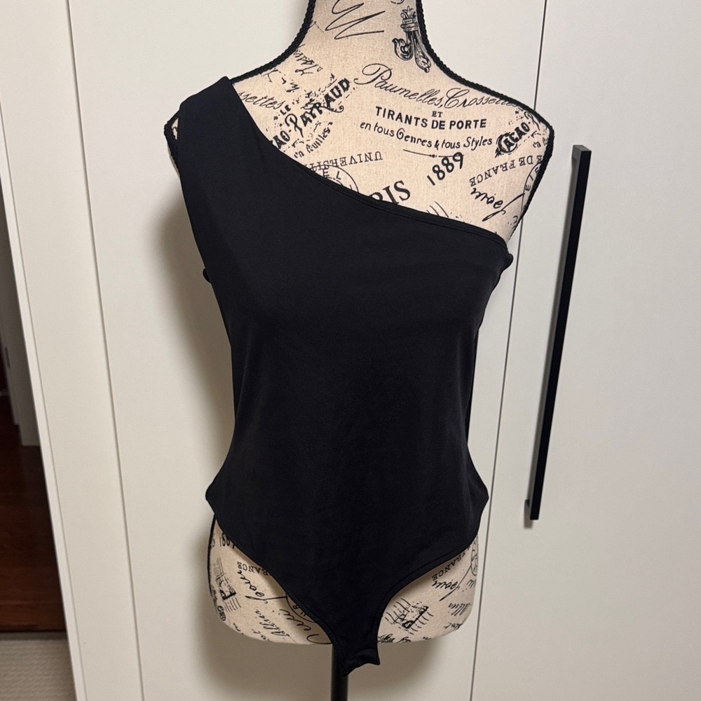 H&M Black One-Shoulder Bodysuit
